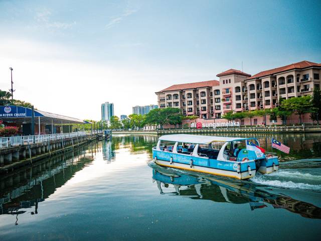 Singapore and Malaysia itinerary: which way round, and how to cross the border
