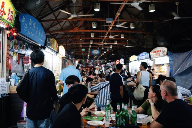 How much does backpacking Singapore cost? Getting by on €55 a day