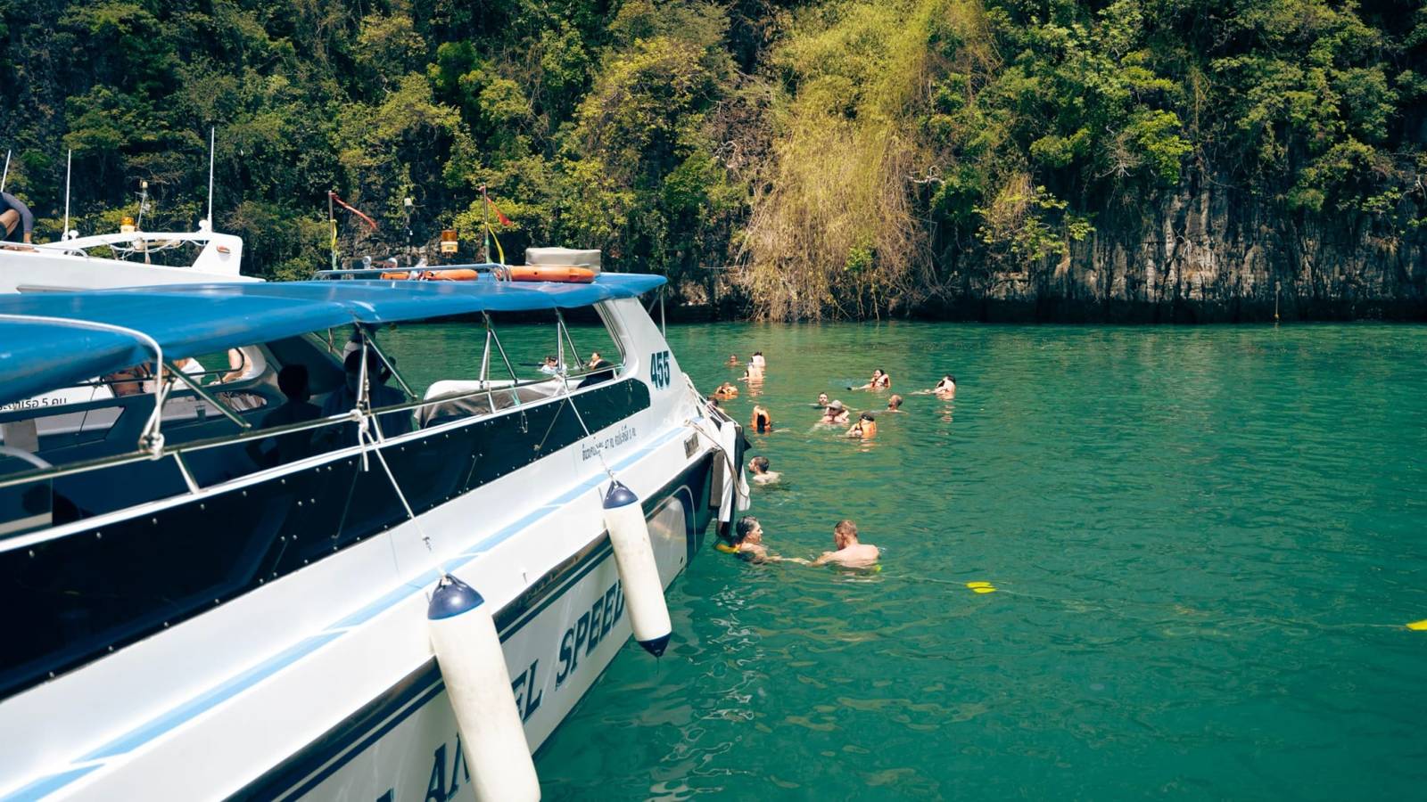 Things to do on Koh Phi Phi: the highlights you should not miss