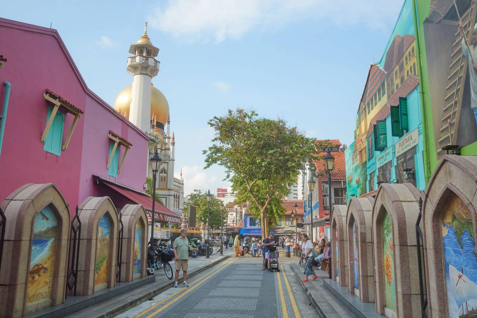 Singapore itinerary: 4 days, one neighbourhood a day, from Chinatown to the border