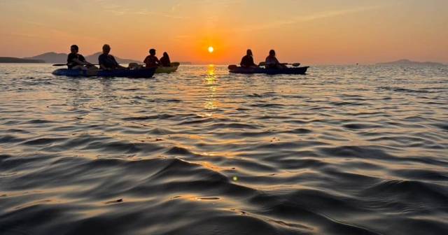 Koh Lanta: sunset and bioluminescent plankton by kayak