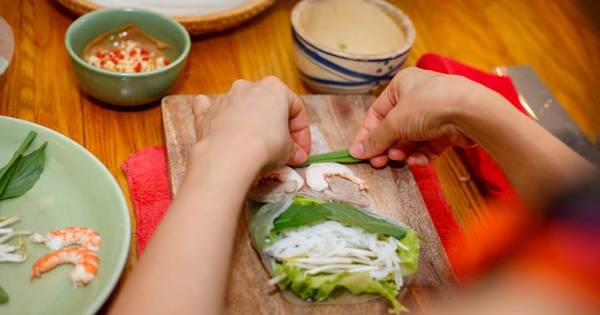 Cooking class with a visit to Ben Thanh market