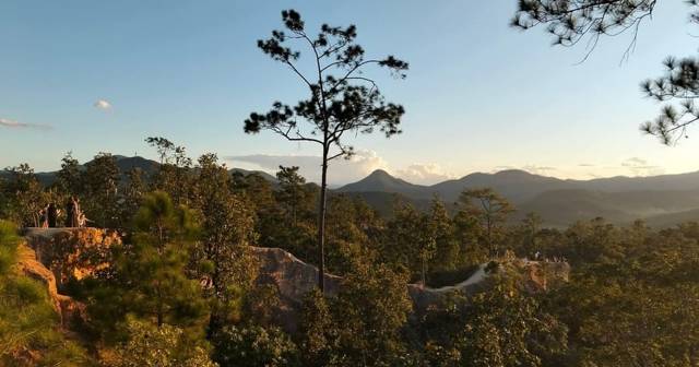Pai: day and afternoon tours around the valley