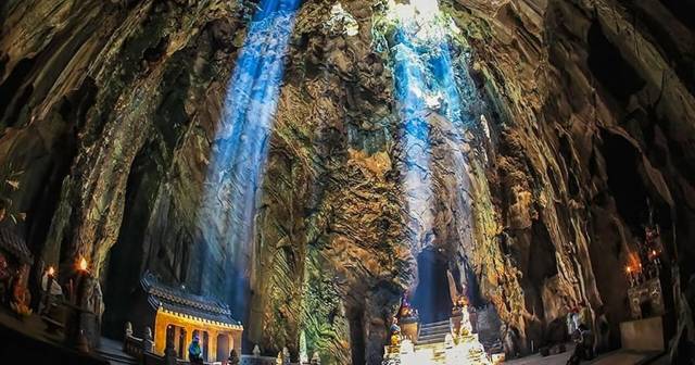 From Da Nang or Hoi An: Lady Buddha, Marble Mountains and Am Phu cave