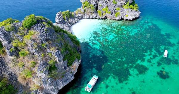 Koh Lanta: snorkelling trip to Koh Rok and Koh Haa with lunch buffet