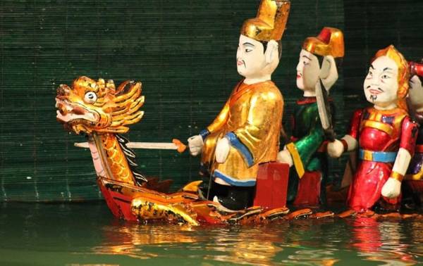 Hanoi: water puppet show tickets