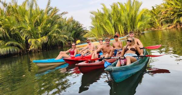 Kampot: Sunset Kayaking in the Green Cathedral