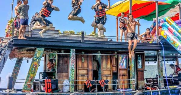 Nha Trang: half day snorkelling trip with a barbecue on board
